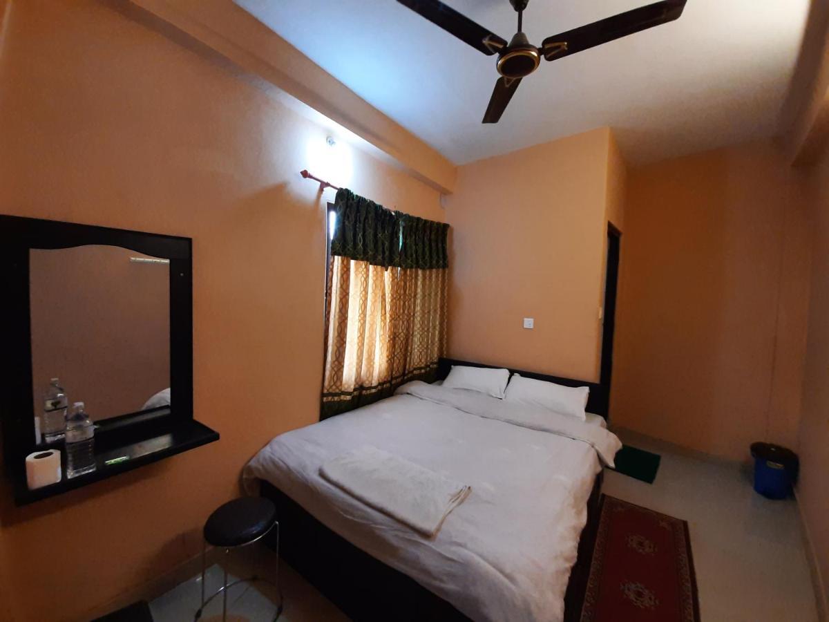 פוקהרה Hotel Eagle Zone מראה חיצוני תמונה