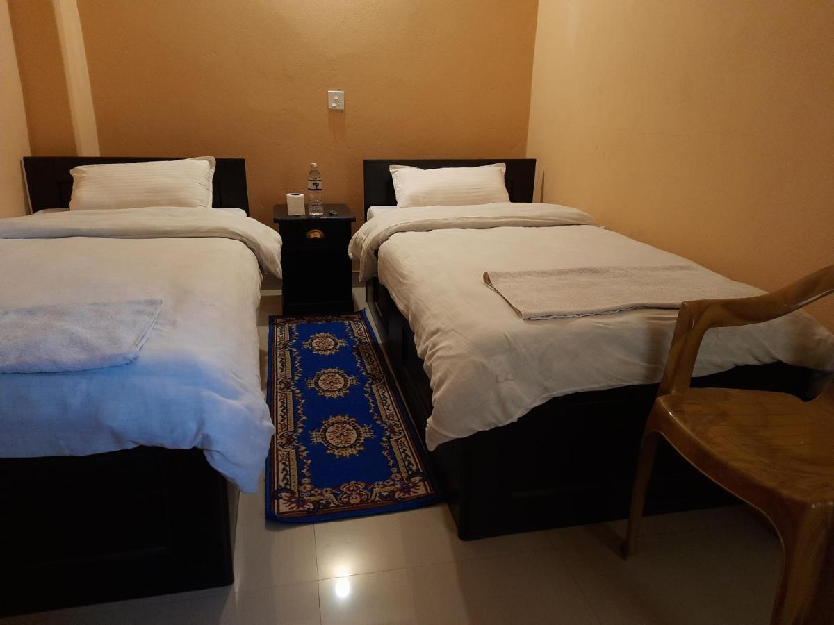 פוקהרה Hotel Eagle Zone מראה חיצוני תמונה