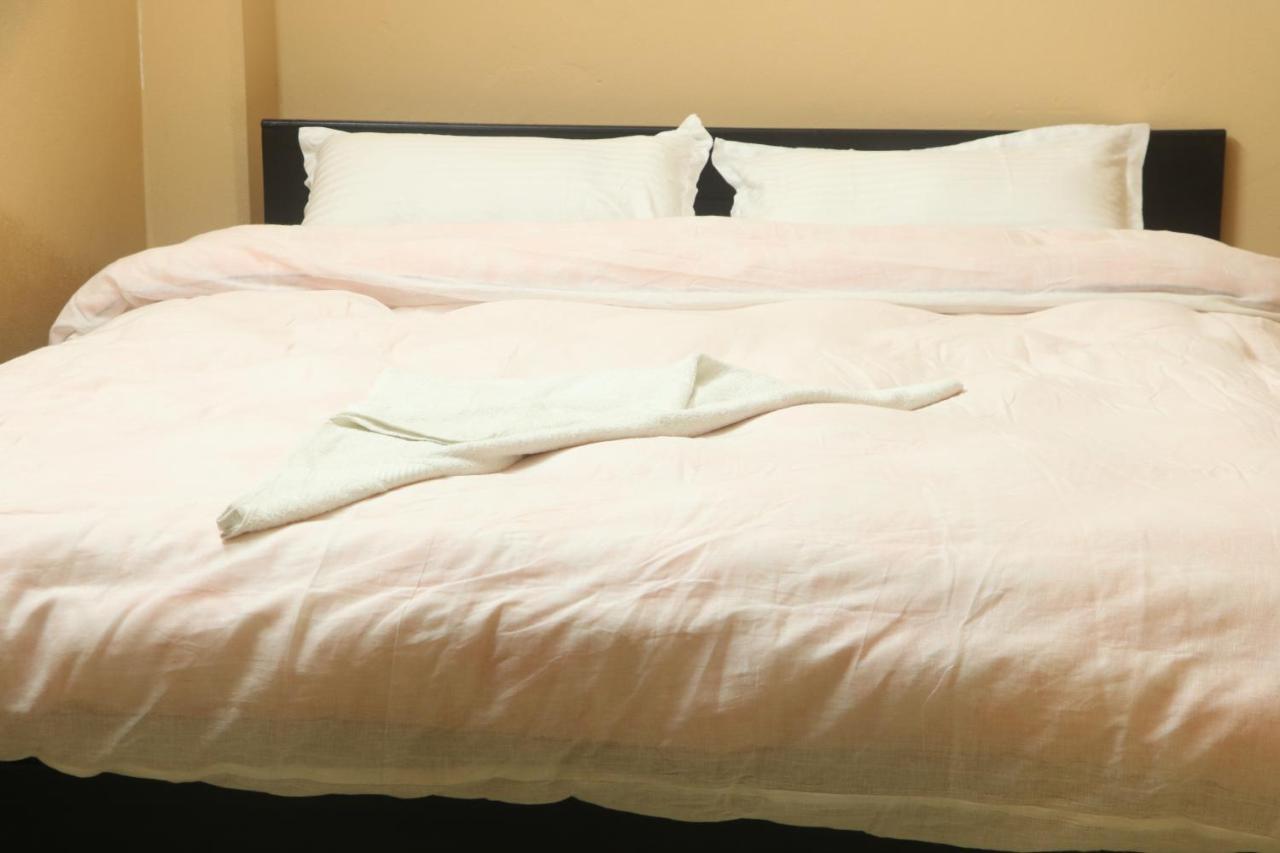 פוקהרה Hotel Eagle Zone מראה חיצוני תמונה
