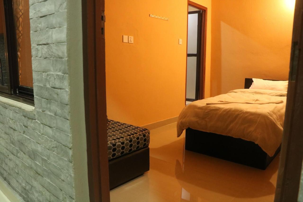 פוקהרה Hotel Eagle Zone מראה חיצוני תמונה